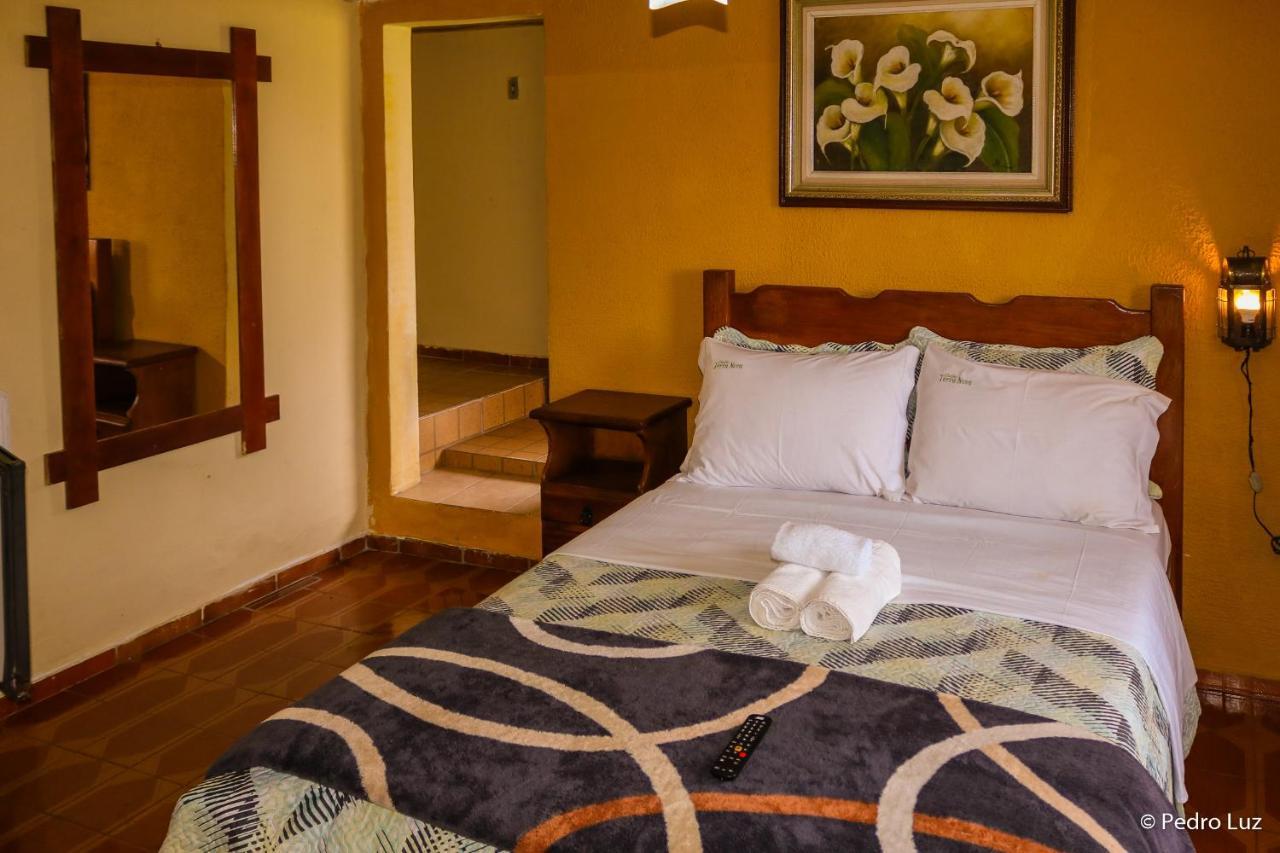 Hotel Chales Terra Nova 伊塔蒂亚亚 外观 照片